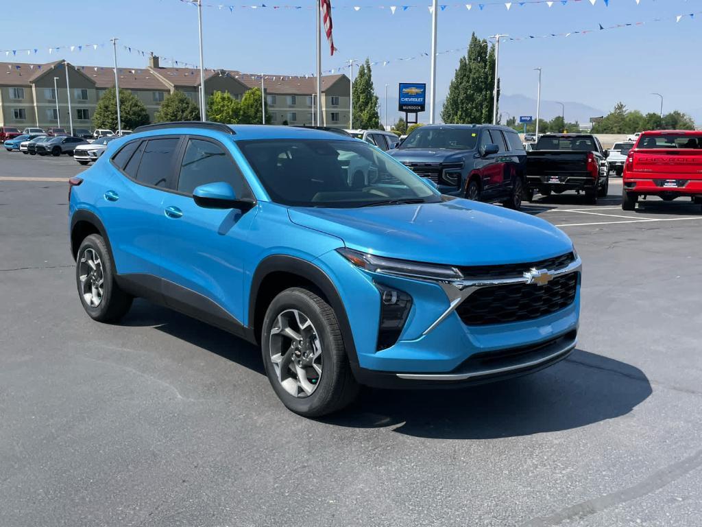 new 2025 Chevrolet Trax car, priced at $23,835