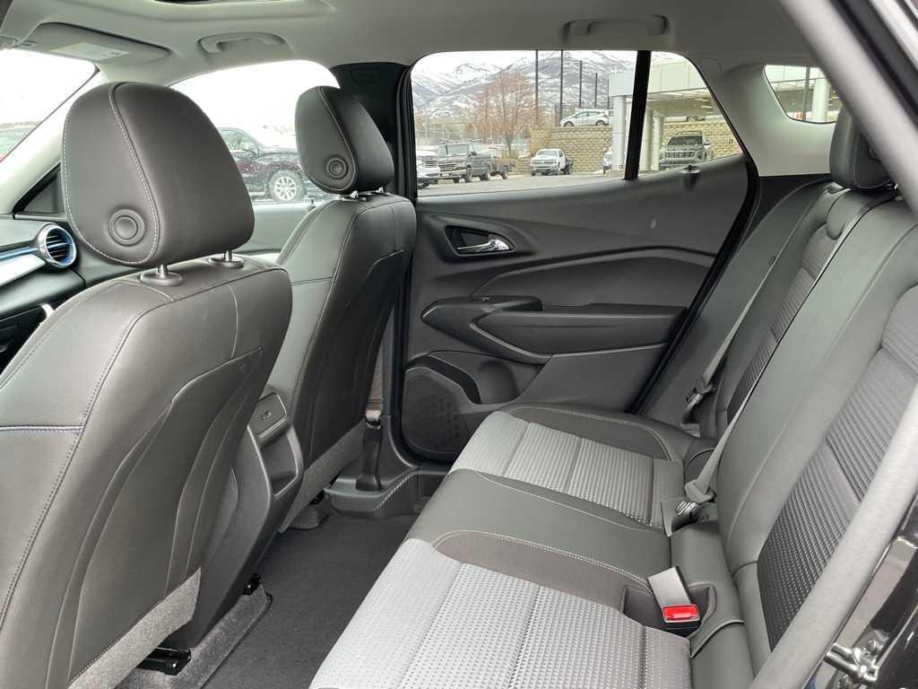 new 2025 Chevrolet Trax car, priced at $26,030