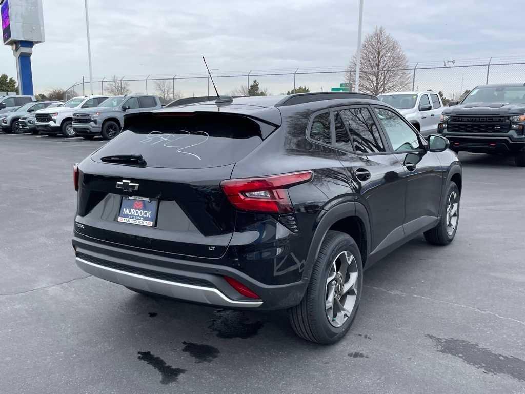 new 2025 Chevrolet Trax car, priced at $26,030