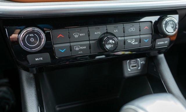 new 2025 Jeep Compass car, priced at $33,407
