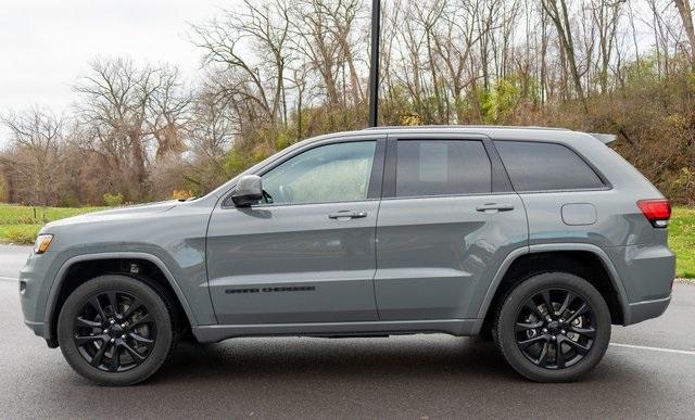 used 2021 Jeep Grand Cherokee car, priced at $27,499