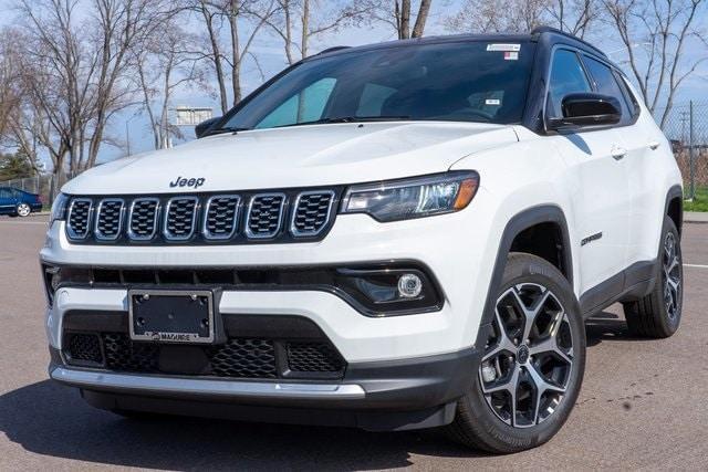 new 2025 Jeep Compass car, priced at $30,999