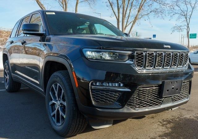 new 2025 Jeep Grand Cherokee car, priced at $41,499