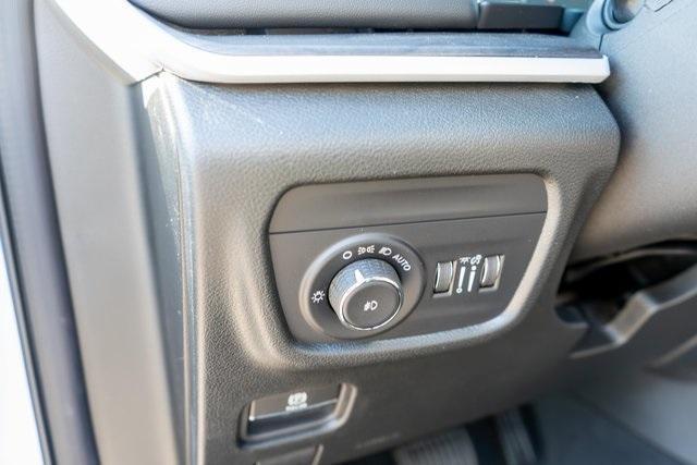 new 2025 Jeep Grand Cherokee L car, priced at $45,999