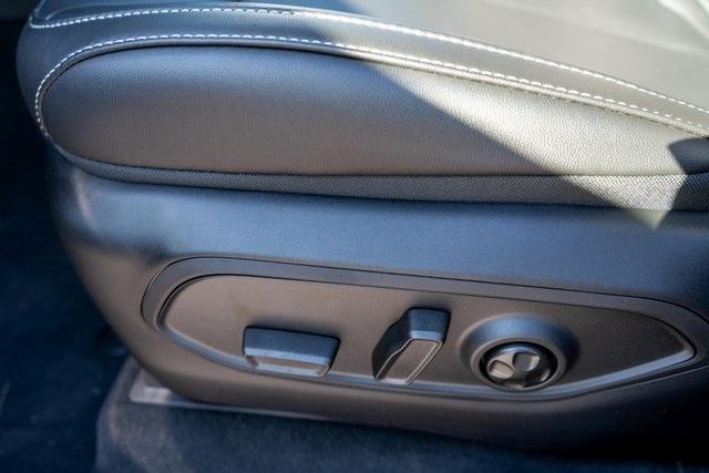 new 2025 Jeep Grand Cherokee L car, priced at $45,999