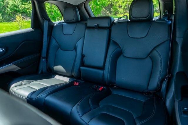 used 2022 Jeep Cherokee car, priced at $28,499