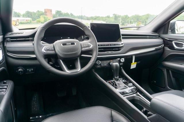 new 2025 Jeep Compass car, priced at $35,238