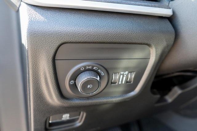 new 2025 Jeep Grand Cherokee car, priced at $47,249
