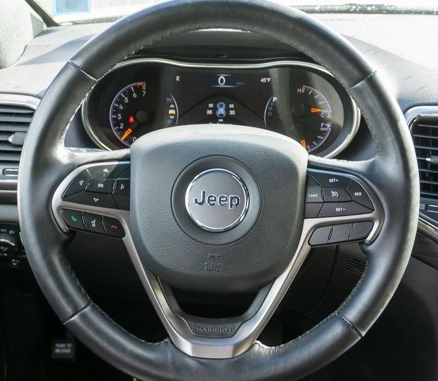 used 2021 Jeep Grand Cherokee car, priced at $28,399