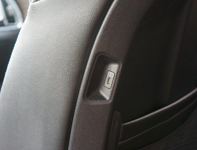 used 2025 Kia Sorento car, priced at $43,999