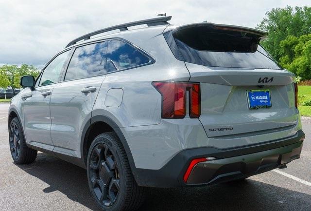used 2025 Kia Sorento car, priced at $43,999