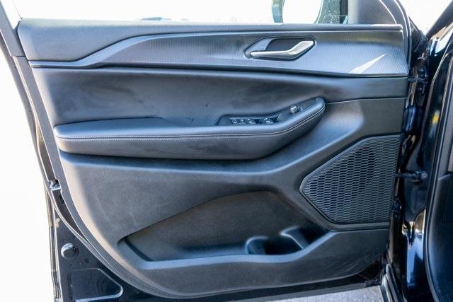 used 2024 Jeep Grand Cherokee L car, priced at $29,999