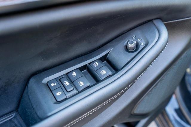 used 2024 Jeep Grand Cherokee L car, priced at $29,999