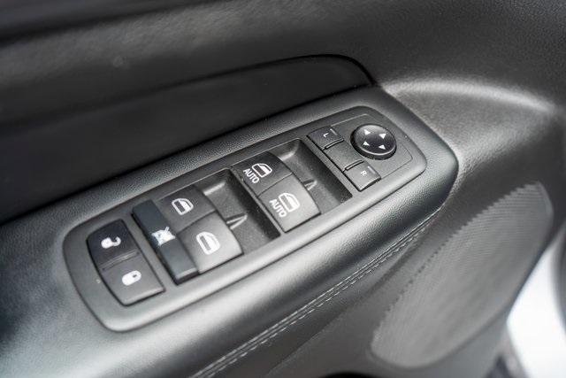 used 2020 Jeep Grand Cherokee car, priced at $20,999