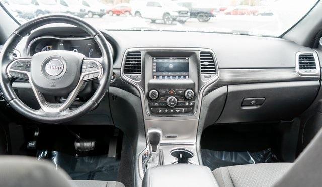 used 2020 Jeep Grand Cherokee car, priced at $20,999