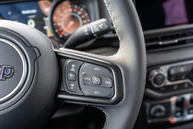 new 2025 Jeep Wrangler car, priced at $39,659