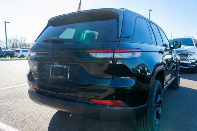 new 2025 Jeep Grand Cherokee car, priced at $44,867