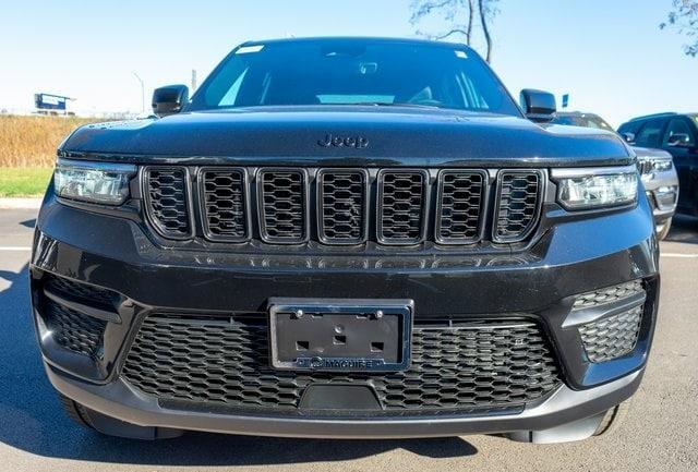 new 2025 Jeep Grand Cherokee car, priced at $44,867