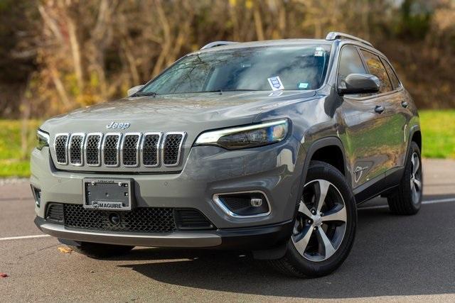 used 2021 Jeep Cherokee car, priced at $25,499