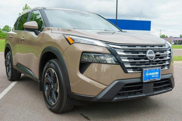 used 2025 Nissan Rogue car, priced at $28,999