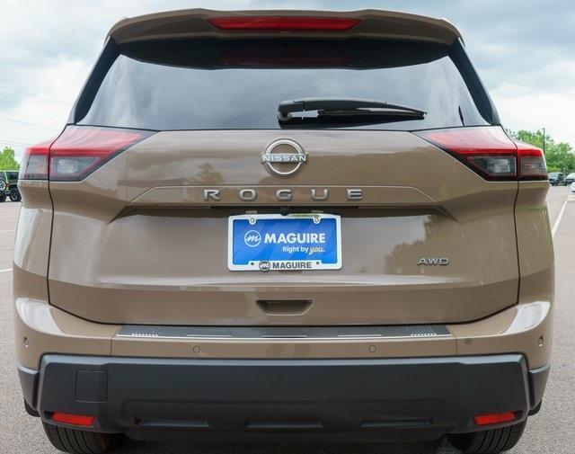used 2025 Nissan Rogue car, priced at $28,999