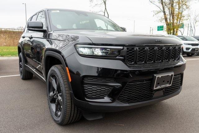 new 2025 Jeep Grand Cherokee car, priced at $44,867