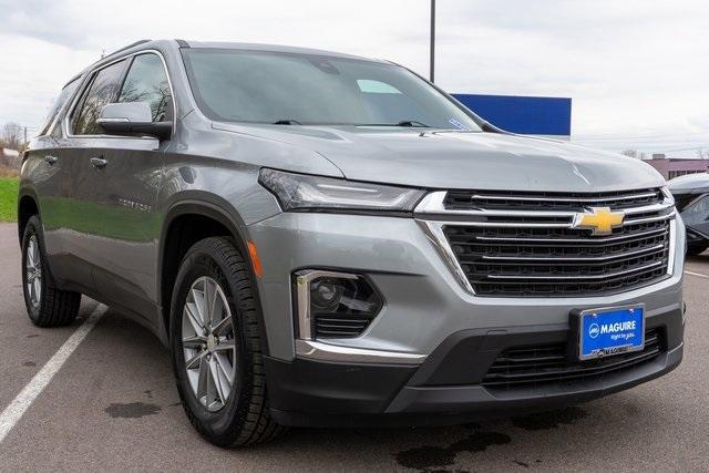used 2023 Chevrolet Traverse car, priced at $33,499