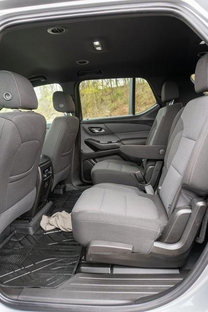 used 2023 Chevrolet Traverse car, priced at $33,499