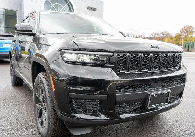 new 2025 Jeep Grand Cherokee L car, priced at $42,999