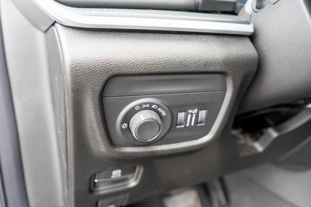 new 2025 Jeep Grand Cherokee L car, priced at $42,999