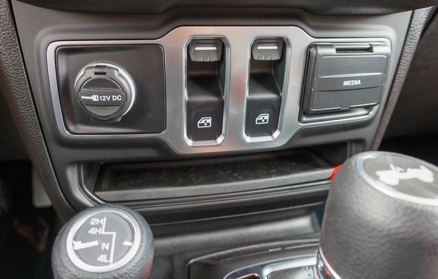 new 2025 Jeep Wrangler car, priced at $44,215