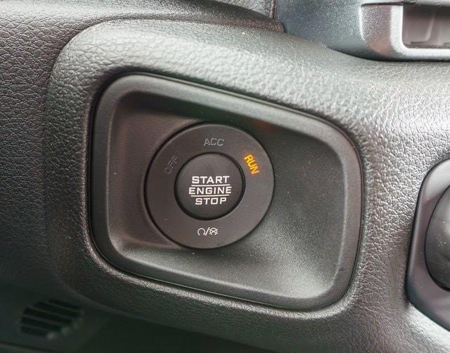 new 2025 Jeep Wrangler car, priced at $42,659