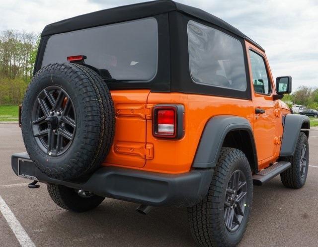 new 2025 Jeep Wrangler car, priced at $42,659
