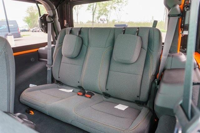 new 2025 Jeep Wrangler car, priced at $44,215