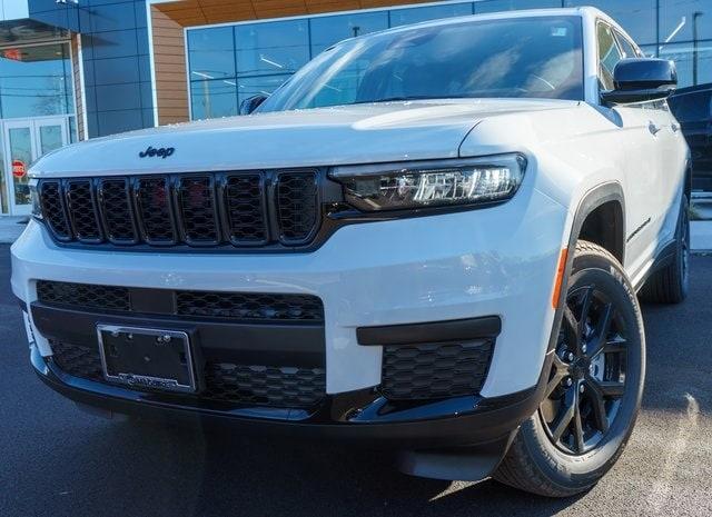 new 2025 Jeep Grand Cherokee L car, priced at $41,999