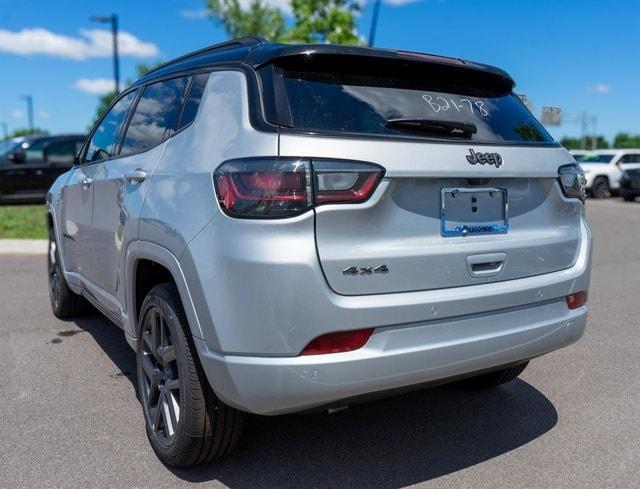 new 2024 Jeep Compass car, priced at $27,729