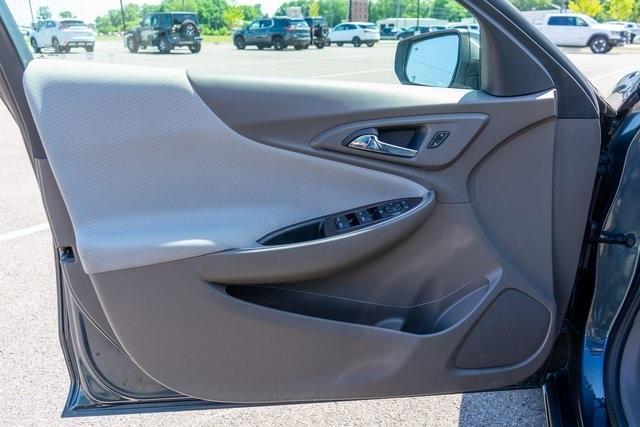 used 2021 Chevrolet Malibu car, priced at $19,999