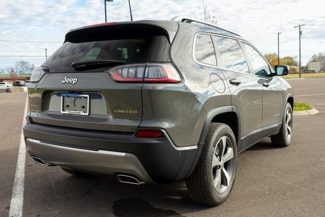 used 2021 Jeep Cherokee car, priced at $24,999