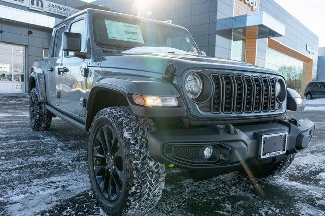 new 2025 Jeep Gladiator car, priced at $41,999