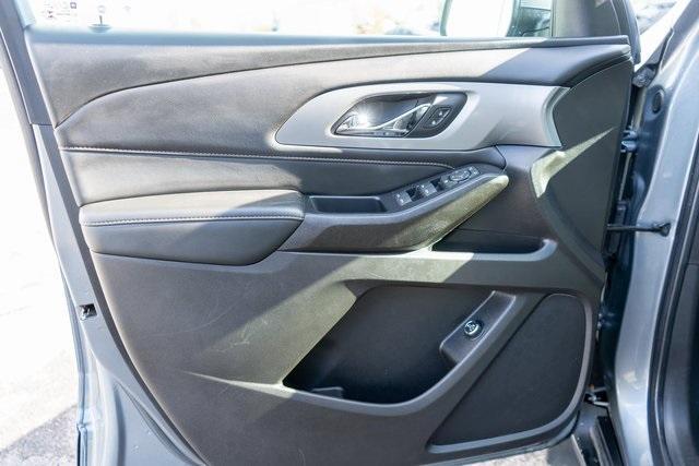 used 2021 Chevrolet Traverse car, priced at $26,000