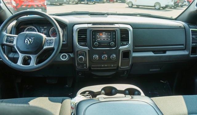 used 2022 Ram 1500 Classic car, priced at $32,000