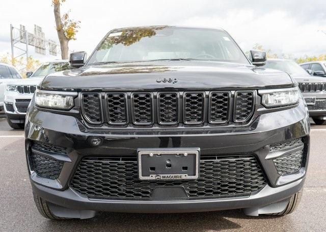 new 2025 Jeep Grand Cherokee car, priced at $41,249