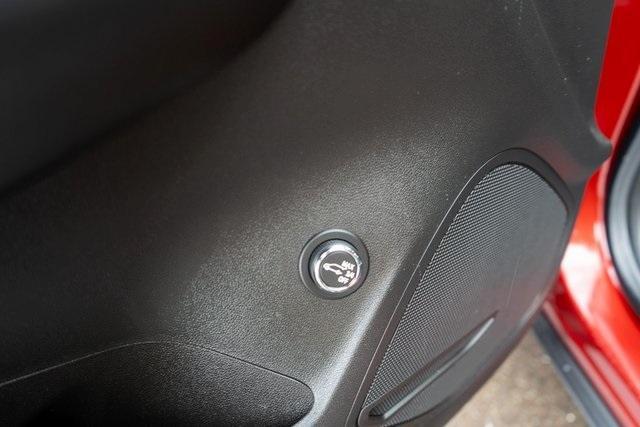 used 2022 Buick Envision car, priced at $21,999