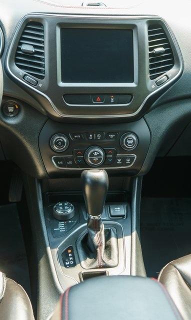 used 2022 Jeep Cherokee car, priced at $27,999