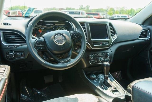 used 2022 Jeep Cherokee car, priced at $27,999