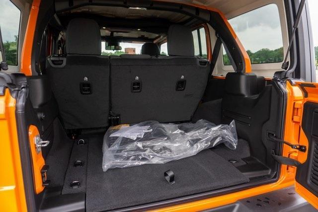 new 2025 Jeep Wrangler car, priced at $47,286