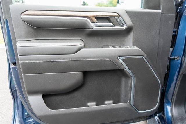 used 2022 Chevrolet Silverado 1500 car, priced at $32,999