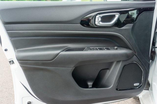 new 2025 Jeep Compass car, priced at $34,707