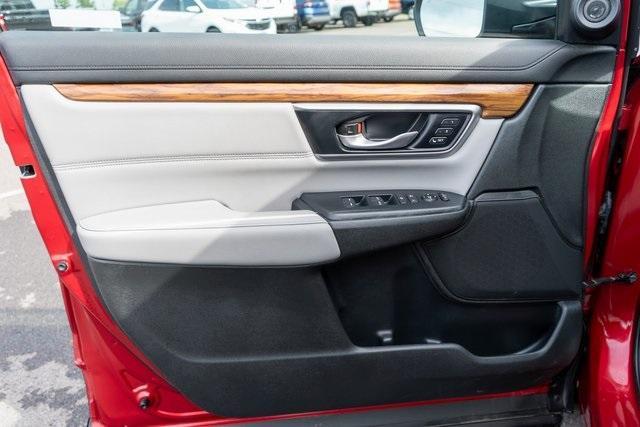 used 2022 Honda CR-V car, priced at $28,999