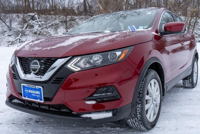 used 2021 Nissan Rogue Sport car, priced at $19,999